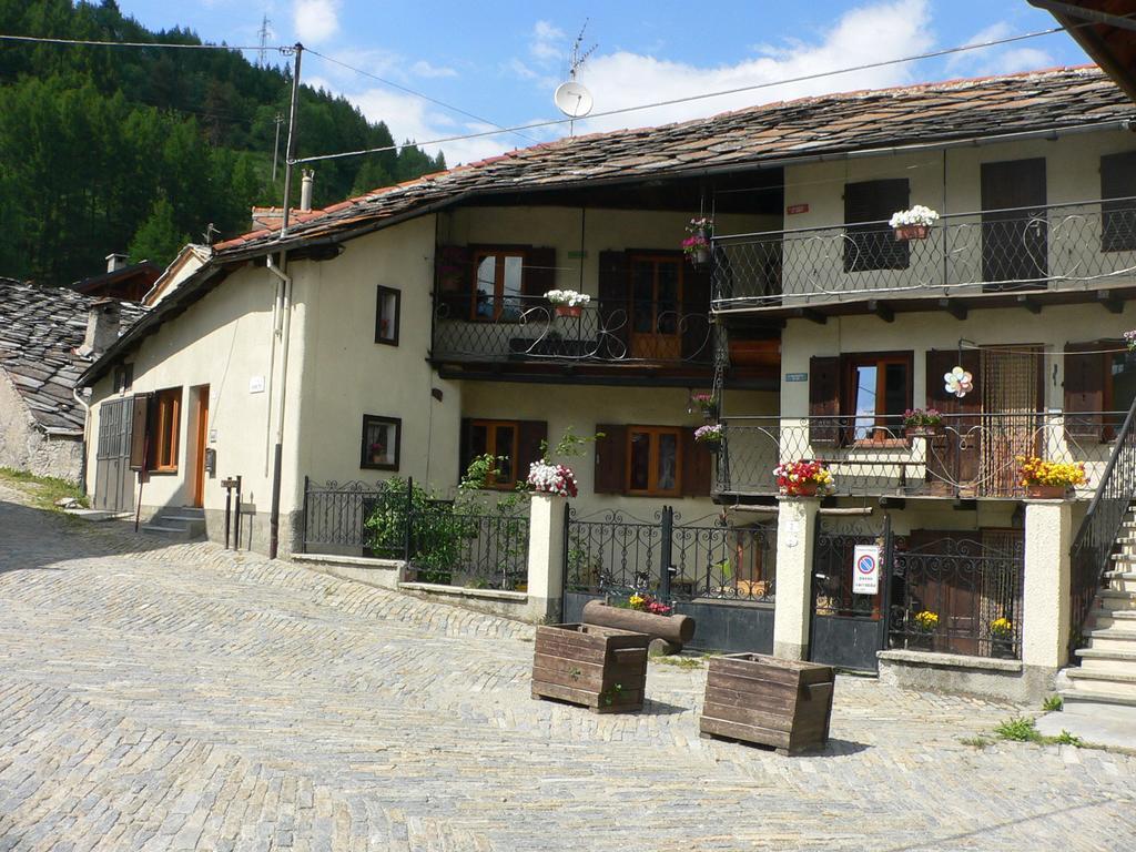 Appartamento Dal Maestro Serafino Pragelato Kamer foto